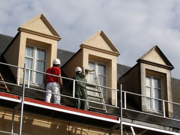 scaffolding for home roof repair work